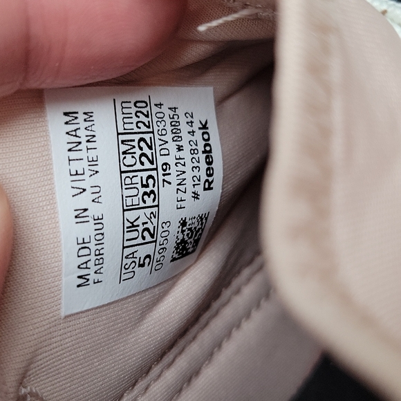 NIB Reebok Women Split Flex size 5 - Picture 6 of 7